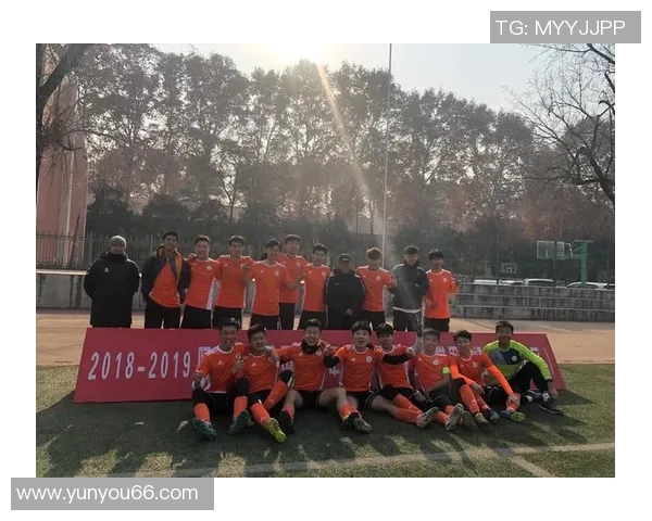 西安足球队在全国团队协作排行榜中荣获第六名的佳绩引发关注