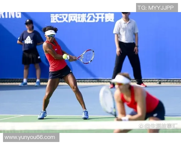 网球盛宴：深入了解南京网球队的默契配合与战术策略